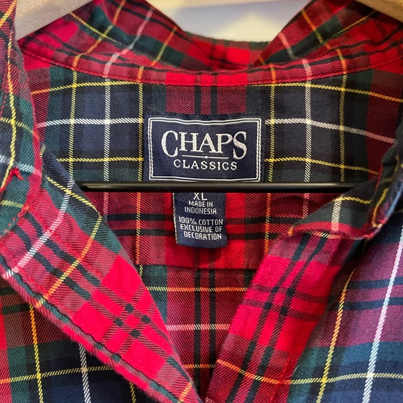 Chaps Classic Holiday Plaid Button Down! - Picture 4 of 10
